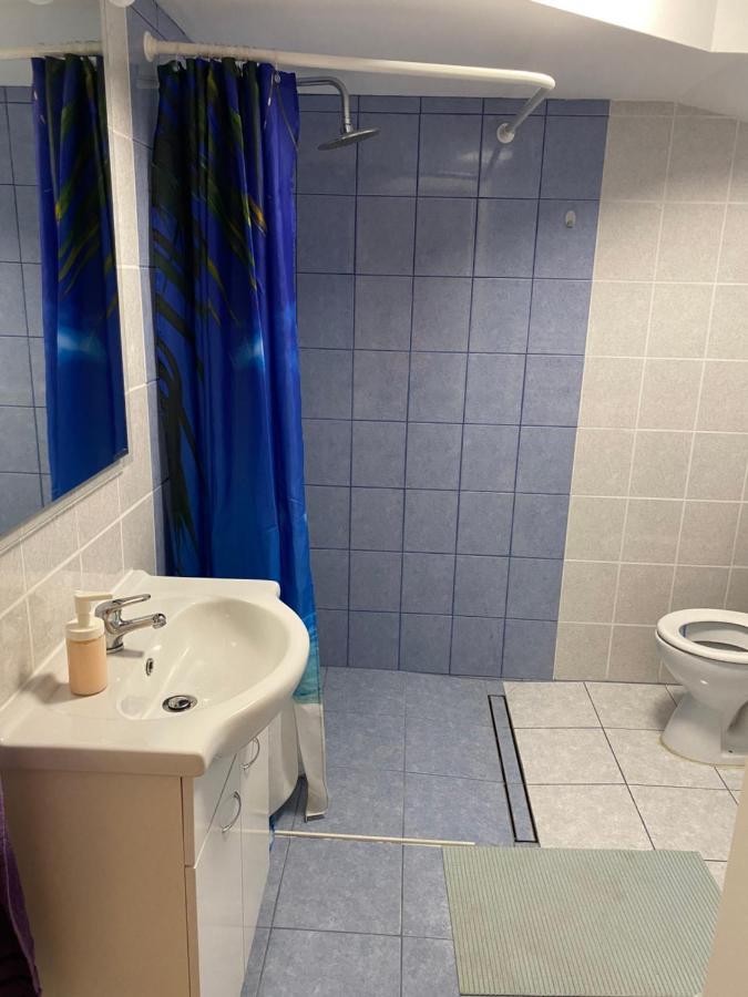 Room Julija Zirovnica Ngoại thất bức ảnh