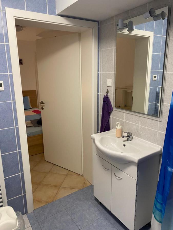 Room Julija Zirovnica Ngoại thất bức ảnh